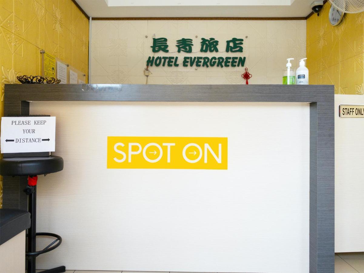 Spot On 89582 Evergreen Hotel Keningau Exterior photo