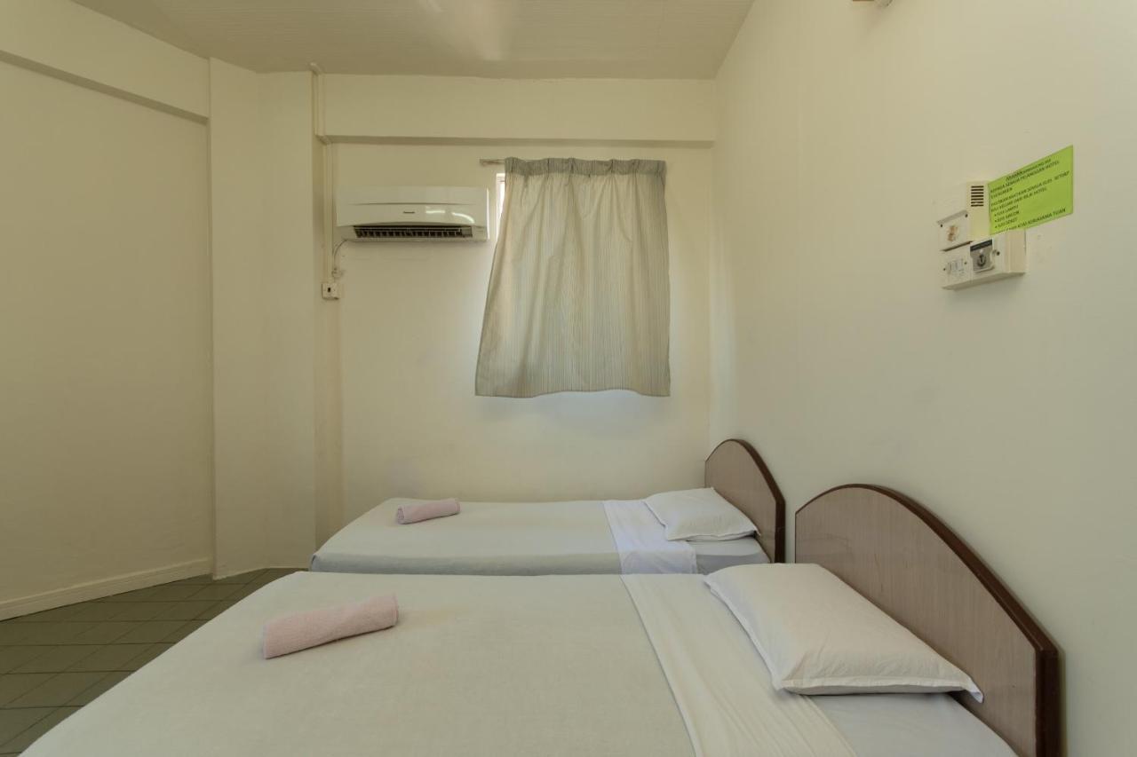 Spot On 89582 Evergreen Hotel Keningau Exterior photo
